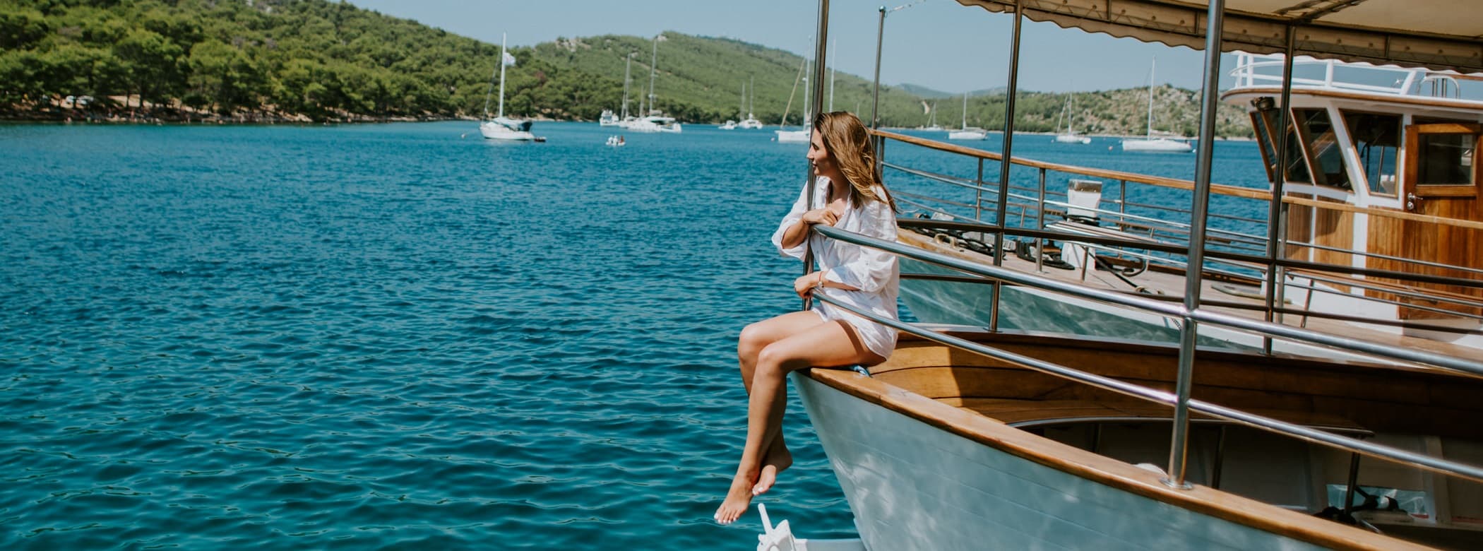 Child enjoying the boat trip